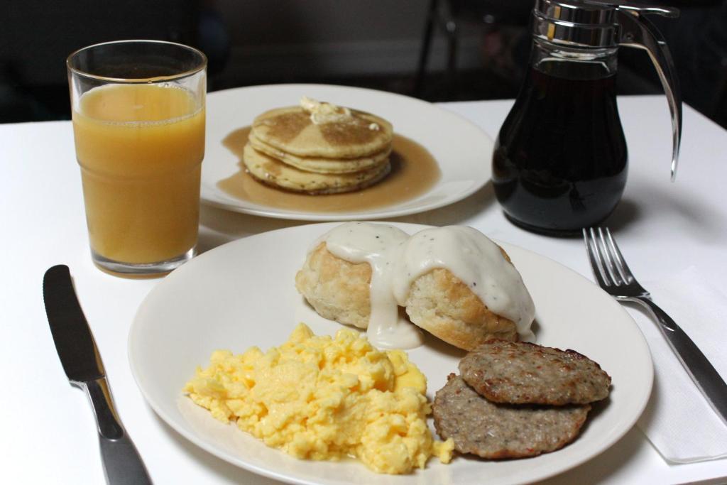 برانسون Dutton Inn الغرفة الصورة